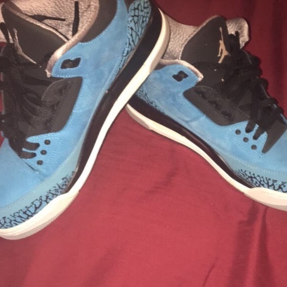 Air Jordan - Picture 2 of 3